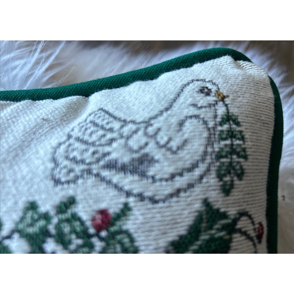 Vintage Cross Stitch Needlepoint Merry Christmas & Peace Pillows 12x8.5 Lot Of 2 - Picture 8 of 10